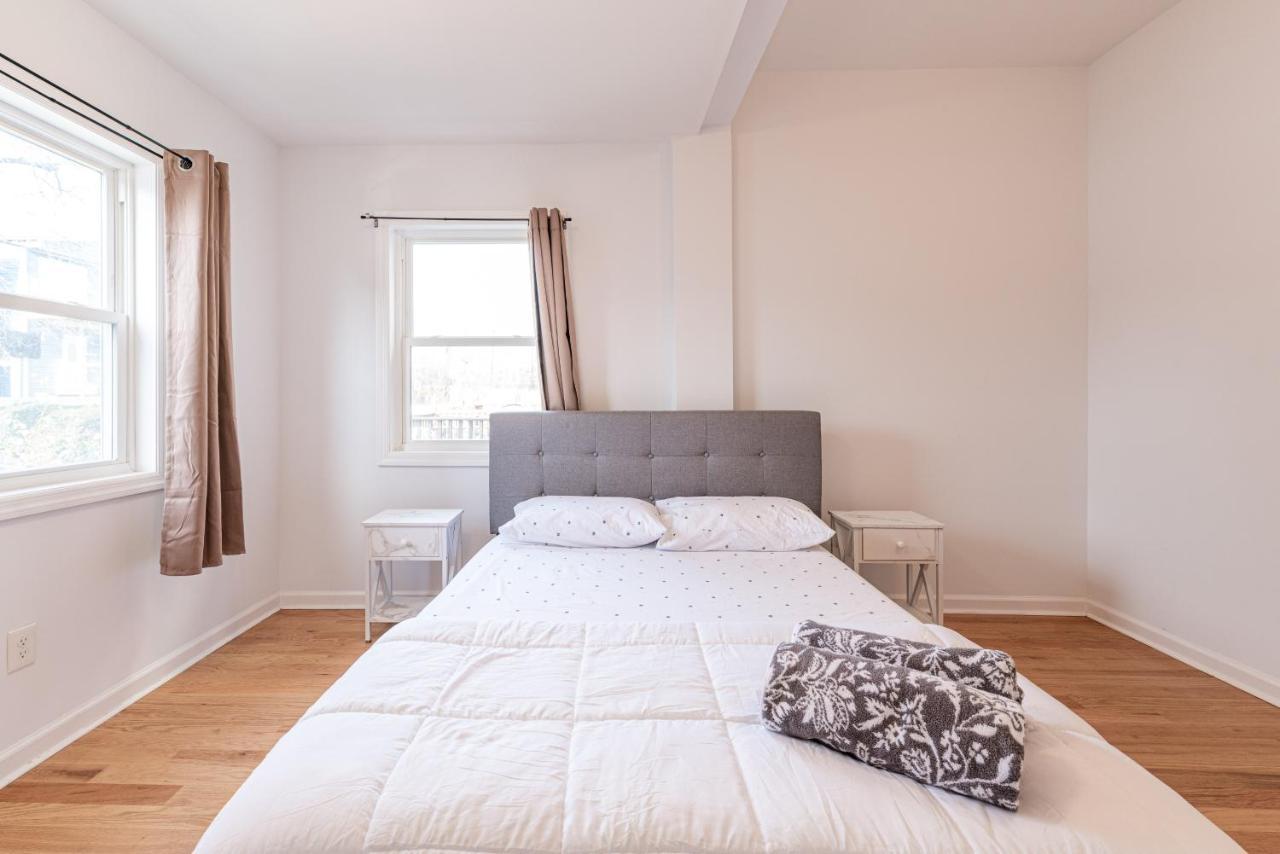 Tranquil Town House With Parking And Laundry - Just 25 Minutes To Time Square! Jersey City Exterior foto